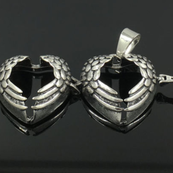 Silver Locket Necklace Fragrance Essential Oil - Picture 2 of 4